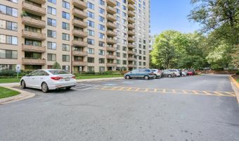 5225 POOKS HILL Rd #1705N, Bethesda, MD 20814