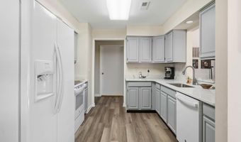 18530 DRAYTON HALL Rd 4, Lewes, DE 19958