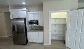 338 E CEDAR Ave, Bloomfield, NM 87413