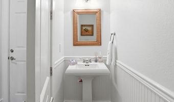 276 Ledges Trl, Alexander City, AL 35010