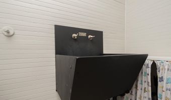 369 Ohio St, Bangor, ME 04401
