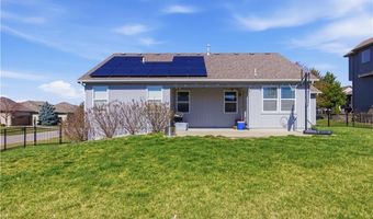 14223 Amanda Ln, Basehor, KS 66007