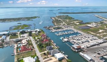113 Bay Ct, Aransas Pass, TX 78382