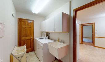 4028 Oakfield Dr, Indianapolis, IN 46237