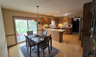 1502 Hillcrest Ct, Atchison, KS 66002