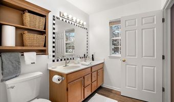 661 Abbey Mill Dr SE 41, Ada, MI 49301