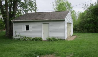8481 N Luce Rd, Alma, MI 48801