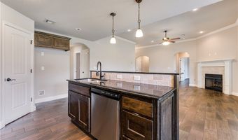 4204 SW Limestone Ave, Bentonville, AR 72712