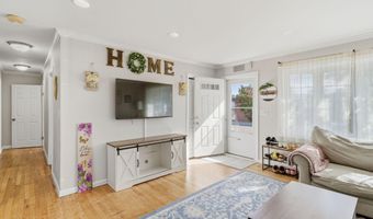 311 Pine St, Lakehurst, NJ 08733