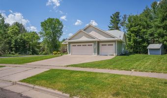 2544 Avery Ln, Altoona, WI 54720