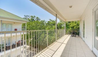 183 Mcdonnell Ave 304, Biloxi, MS 39531