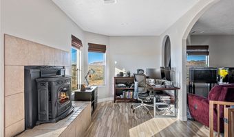 13850 Nightshade Rd, Apple Valley, CA 92307