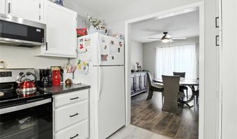 531 Spring Glen Dr, Ballwin, MO 63021