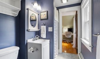 33 Highland Ave, Ayer, MA 01432