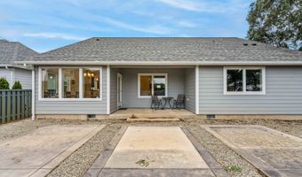 822 SPYGLASS Dr, Bandon, OR 97411