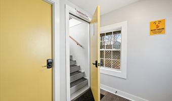 78 Ledgelawn Ave, Bar Harbor, ME 04609