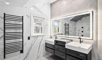 35 River Run, East Greenwich, RI 02818