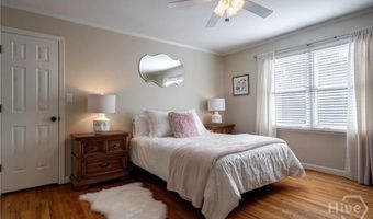 105 Moss Side Dr, Athens, GA 30607