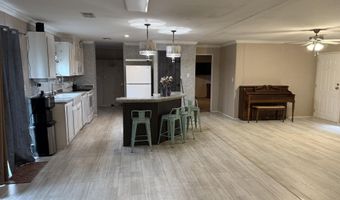 3105 NW Parrish Ave, Altha, FL 32421