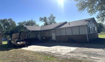 810 Money St, Augusta, KS 67010