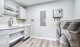 705 E Park Ave, Savannah, GA 31401