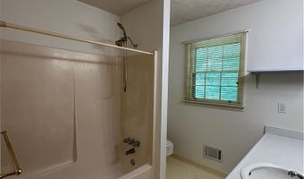 375 Segrest Cir, Athens, GA 30605