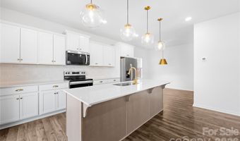 2312 Morgan Hills Dr, Albemarle, NC 28001