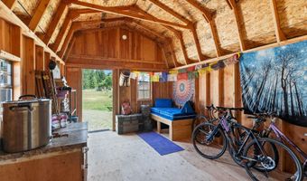 64 Heights Loop, Bonners Ferry, ID 83805