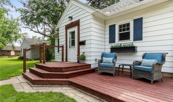 1118 Hawthorne St, Alexandria, MN 56308
