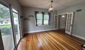 1207 8th St, Aurora, NE 68818