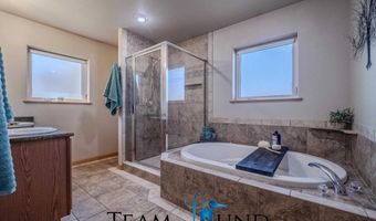 5102 Vista Way, Casper, WY 82601