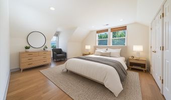 923 Bellview Ave 1, Ashland, OR 97520