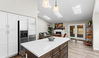 1329 Westbrooke Terrace Dr, Ballwin, MO 63021