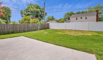 3504 MOYLAN Dr, Bowie, MD 20715