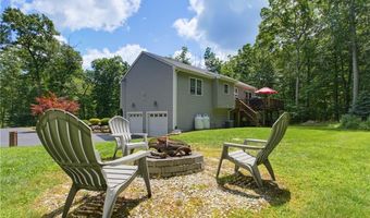 102 Bramble Bush Rd, Coventry, RI 02816
