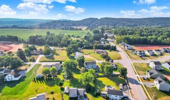 180 ABBOTTS Dr, Abbottstown, PA 17301