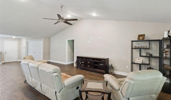 447 LAKE VISTA Dr, Auburndale, FL 33823