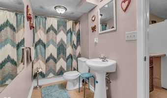 8291 Westcliffe Dr, Avon, IN 46123