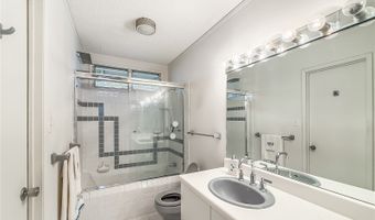 98-718 D Kaonohi St 38, Aiea, HI 96701