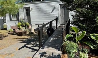 521 Forest Park, Middletown, RI 02842