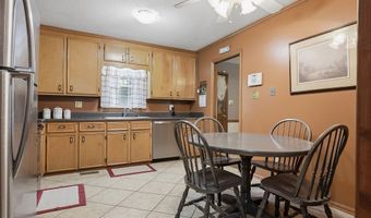 127 Warrington Rd, Albany, GA 31721
