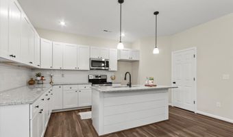 185 Krimson Cir, Albertville, AL 35951