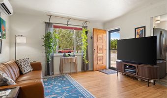 903 Manzano St NE, Albuquerque, NM 87110