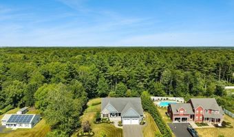 70 Cynthia Rd, Abington, MA 02351