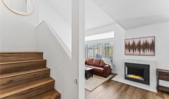 710 S Tourmaline Ct, Anaheim, CA 92807