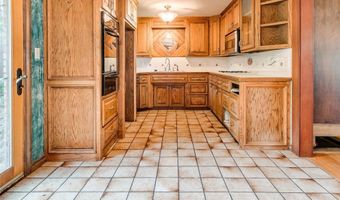 3808 N Markwell Ave, Bethany, OK 73008