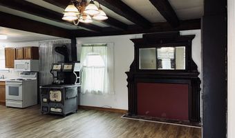 15 Daniels Rd W, Albany, VT 05845