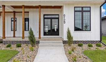 6129 NE Sherman Dr, Ankeny, IA 50021