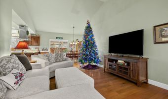 21281 Bellflower Pl, Bend, OR 97702