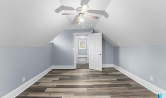 307 W Oak St, Beresford, SD 57004